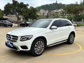 奔驰 2016款 GLC 200 4MATIC 2.0T 19.3万元 指导价39.6万元