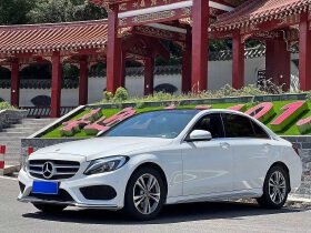 奔驰 C级 2018款 C 200 L 2.0T 运动版 19.5万元 指导价35.38万元