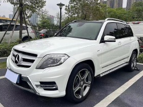 奔驰 2015款 GLK 300 4MATIC 3.0 豪华型 *致版 16.5万元 指导价55.8万元